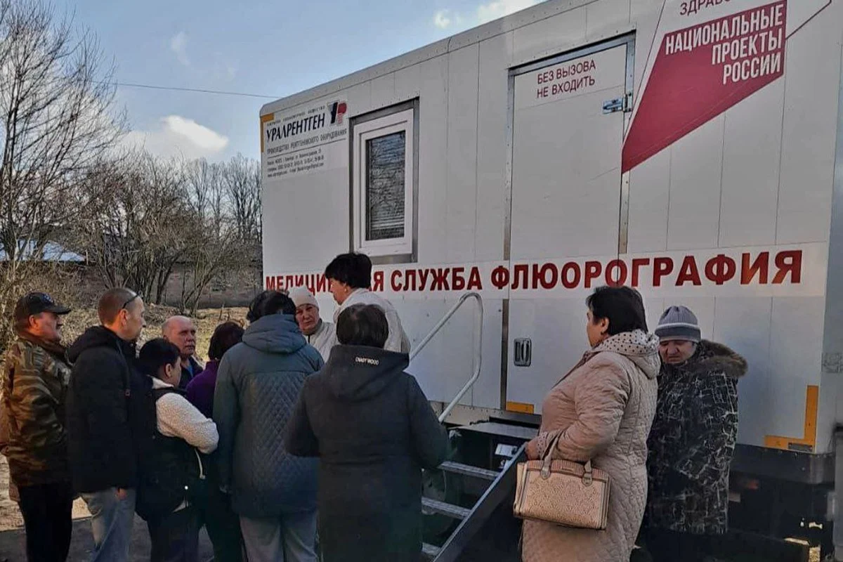 С помощью трех мобильных комплексов в Нестеровском округе проверили здоровье 310 человек