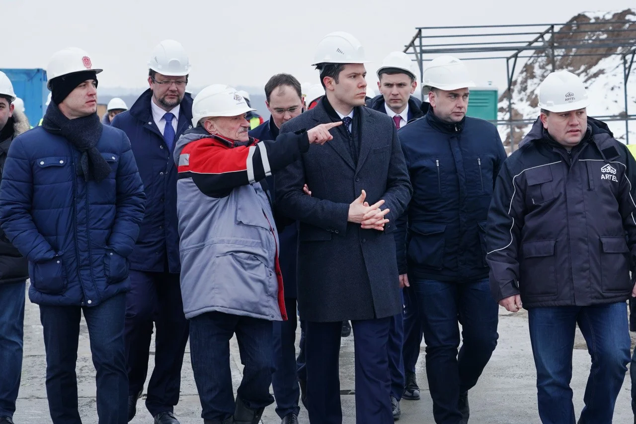 В основание строящегося онкологического центра заложили символическую капсулу с посланием потомкам