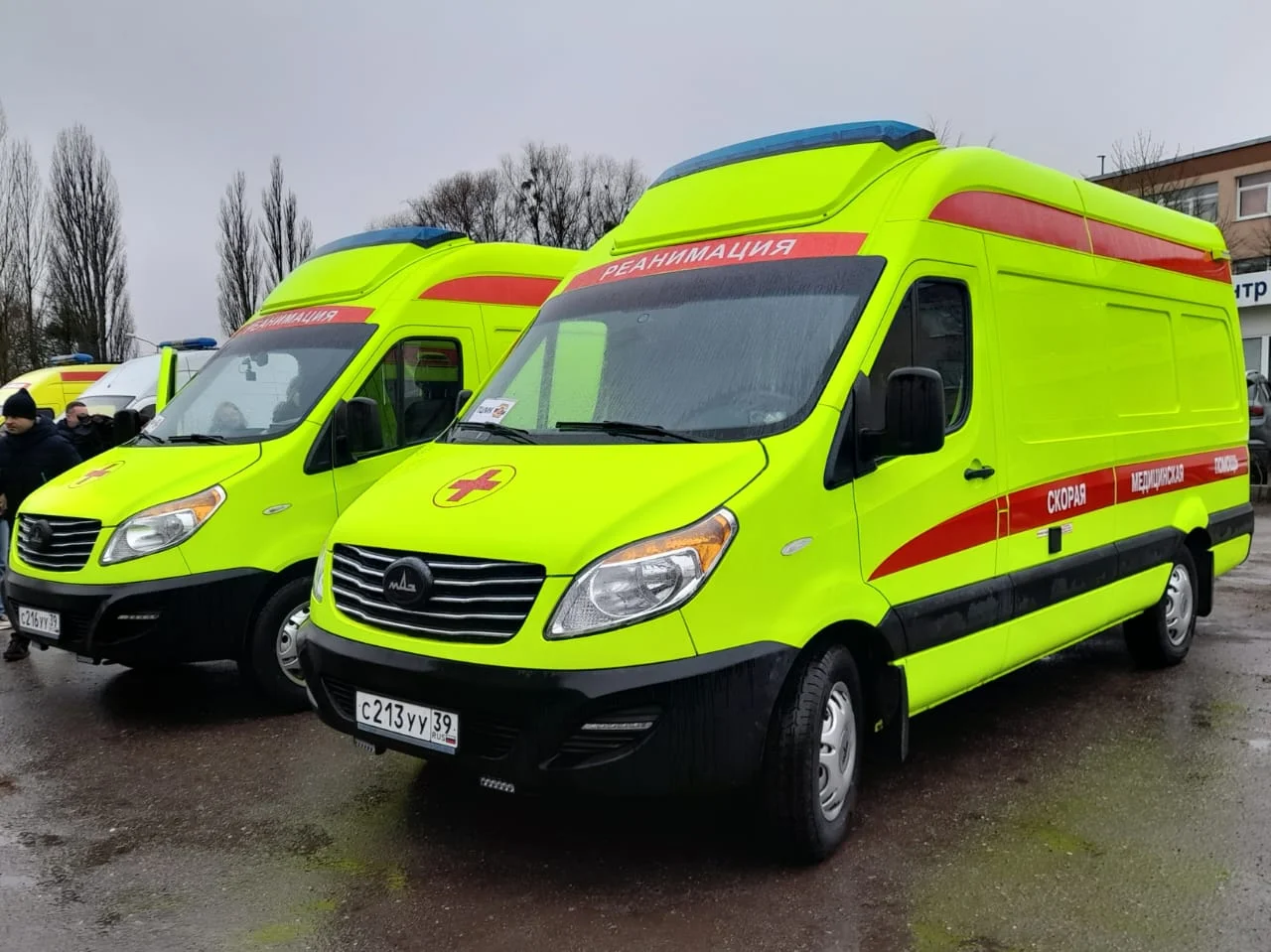 Служба скорой медицинской помощи региона получила два новых реанимобиля